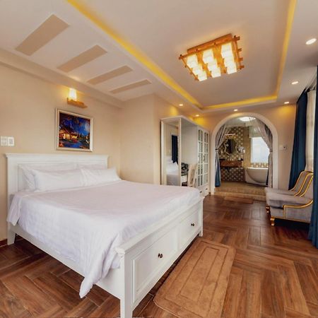 Empress Dalat - Sky View Hotel מראה חיצוני תמונה
