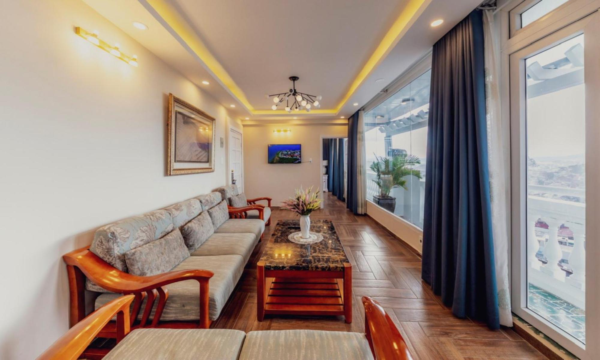 Empress Dalat - Sky View Hotel מראה חיצוני תמונה