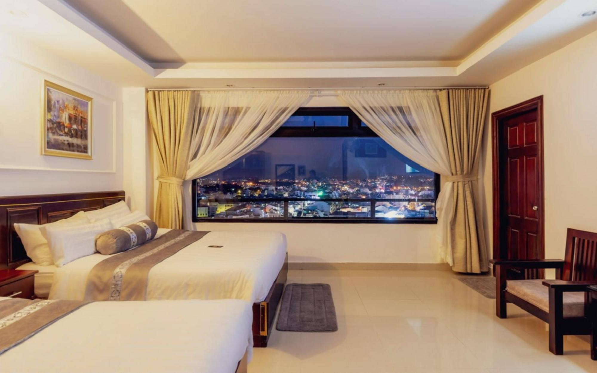 Empress Dalat - Sky View Hotel מראה חיצוני תמונה