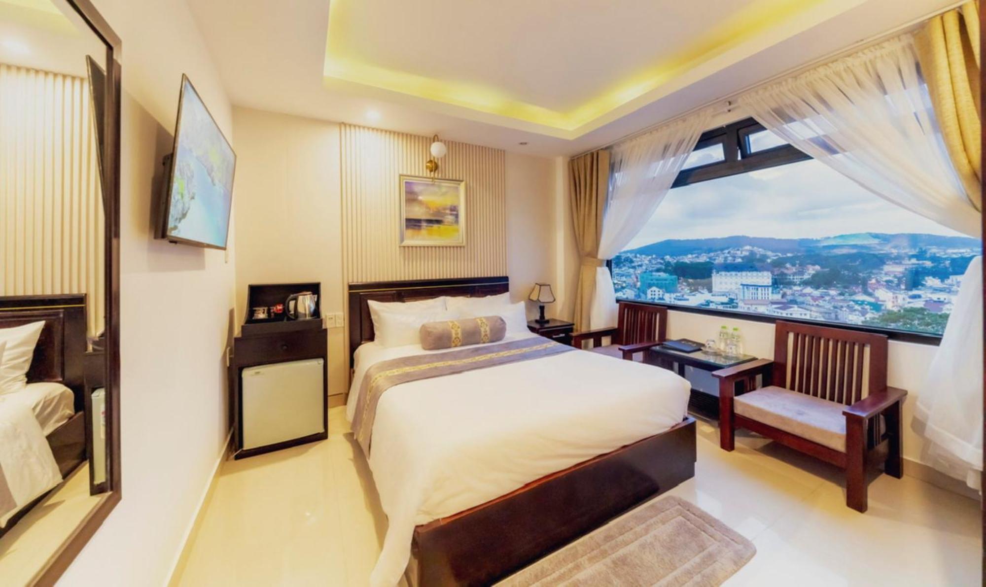 Empress Dalat - Sky View Hotel מראה חיצוני תמונה