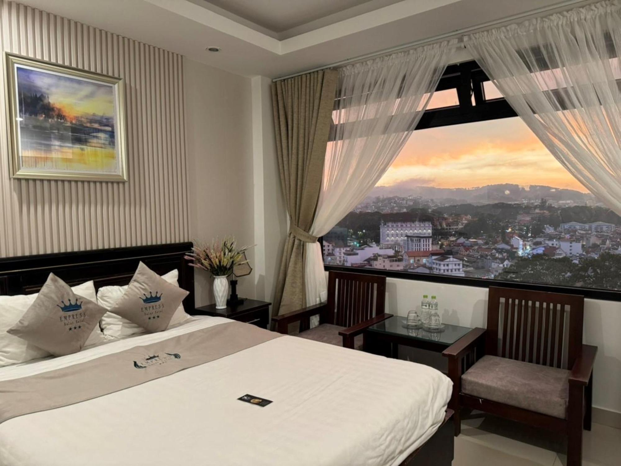 Empress Dalat - Sky View Hotel מראה חיצוני תמונה